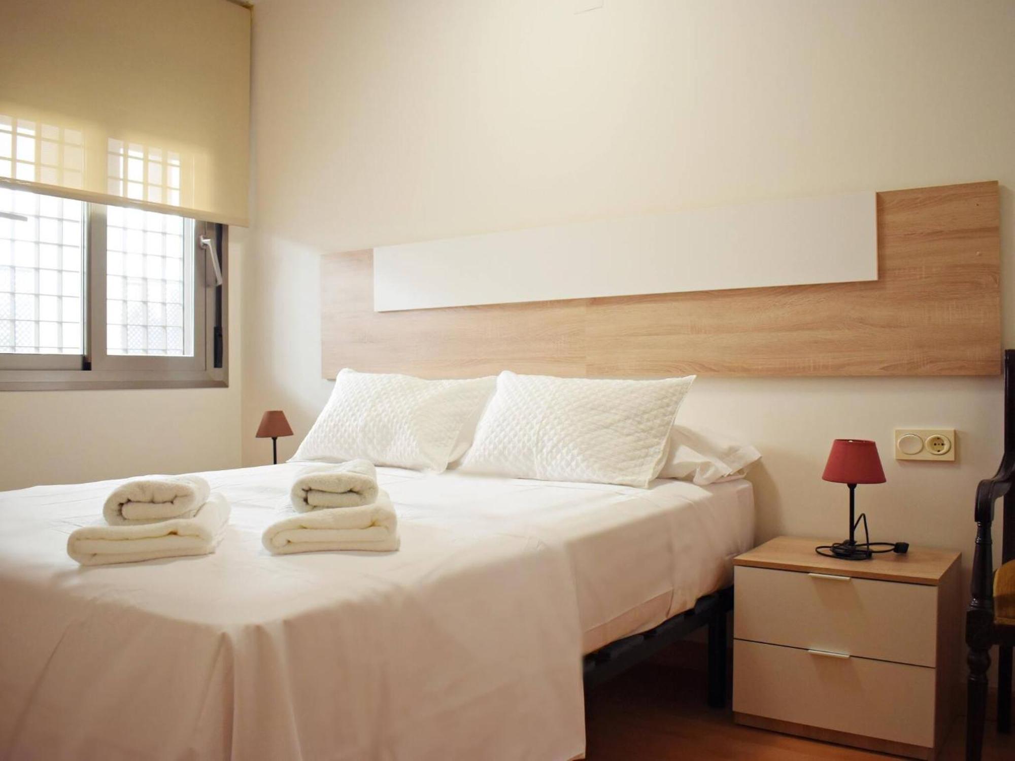 Encina'S Home: Bonito Apartamento De Dos Dormitorios Cerca Del Centro Historico Malaga Luaran gambar